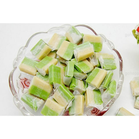 Smile Pandan Leaf Macapuno Coconut Candy (Kẹo Dừa Sáp Lá Dứa) - 5.8 oz