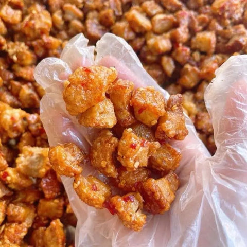 Ma 4 Crispy Pork Rinds with Fish Sauce, Garlic & Chili (Tóp Mỡ Rim Tỏi Ớt Nước Mắm) - 283g/10oz
