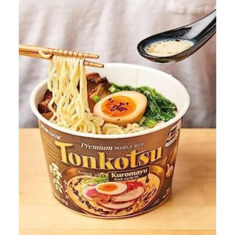 Nongshim Tonkotsu Ramen Bowls Black Garlic Oil 3.56 oz -nPack6