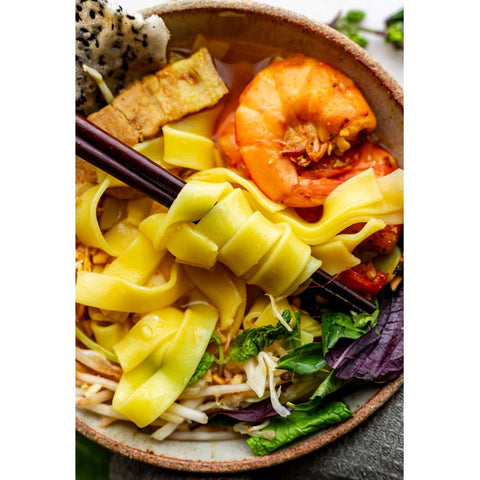 Oldman Que Huong Rice Stick Noodles (Mì Quảng) - 10 Oz