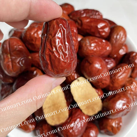 Xinjiang Dried Chinese Jujube Red Dates (Táo Đỏ Tân Cương Khô) - 500g